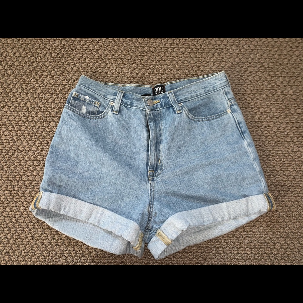BDG high rise mom shorts